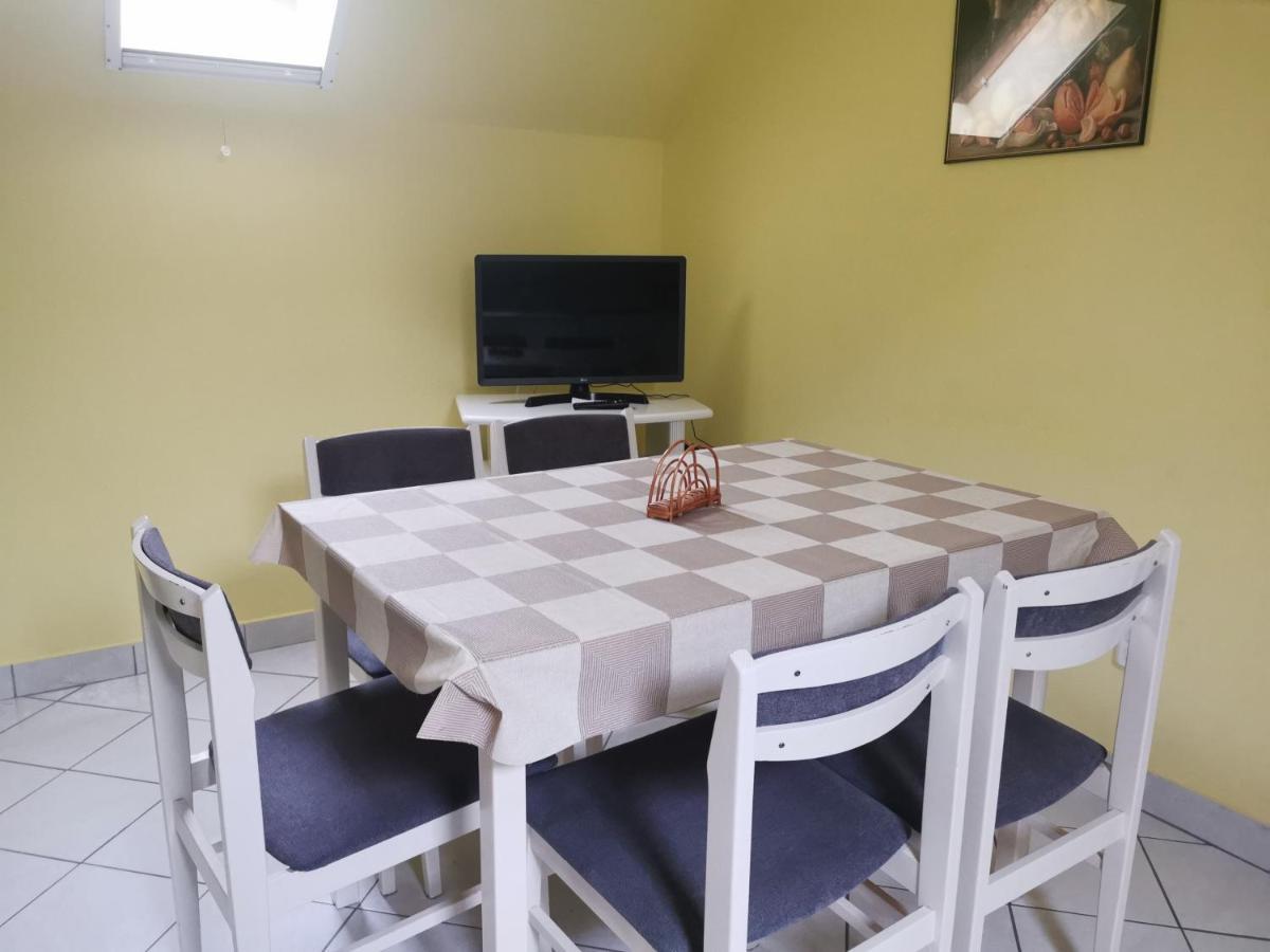 Bianka Apartman Balatonlelle Exterior photo